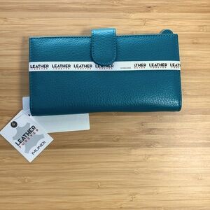 NWT Mundi Leather Slim Clutch Wallet Peacock